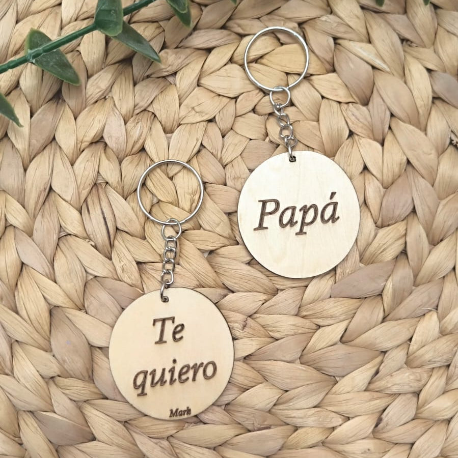 Llaveros de madera