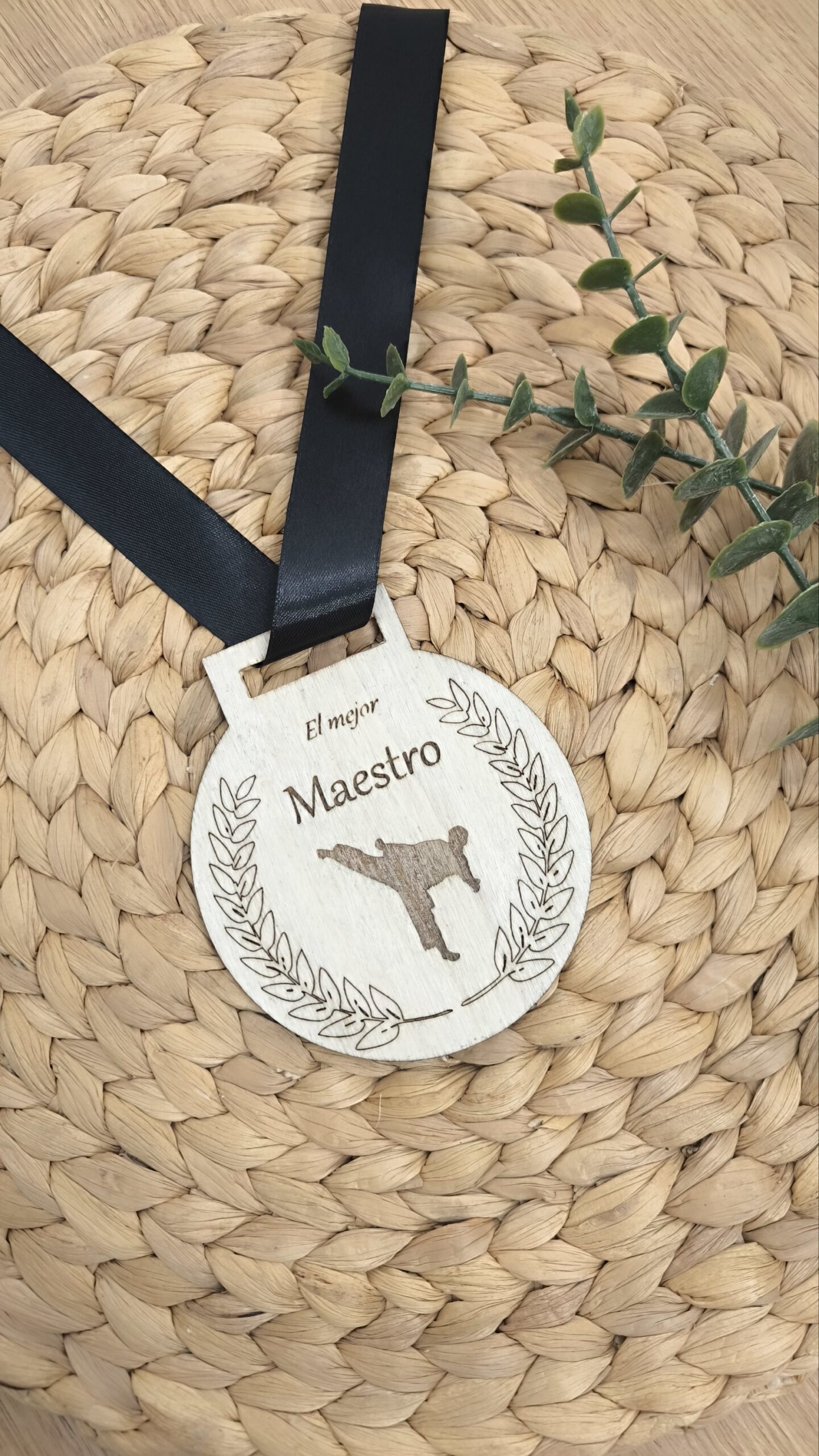 Medalla madera - Imagen 7